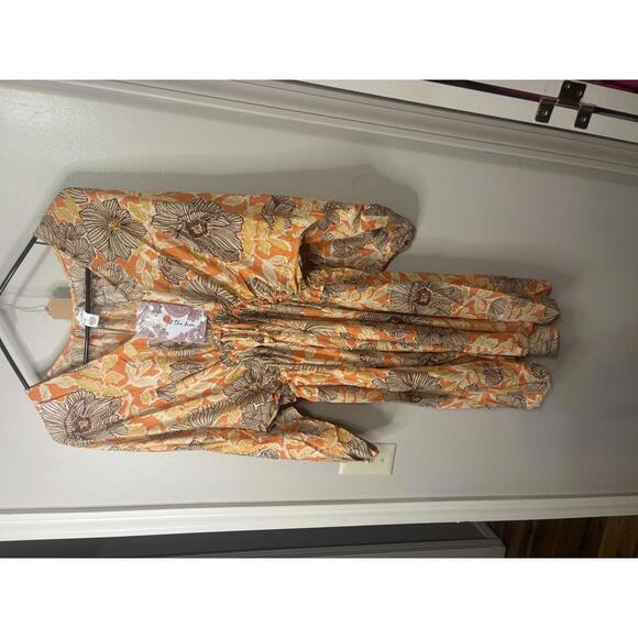 band of the free Dresses & Skirts - Beautiful Floral Dress by Band of the Free - Large